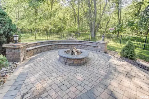 406 N Point Dr, Salem, IL 62881 photo 43