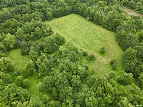 000 E Dix Irvington Rd, Centralia, IL 62801 photo 7
