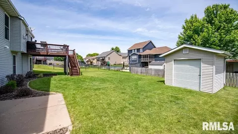 903 S 3rd St, Eldridge, IA 52748 photo 21