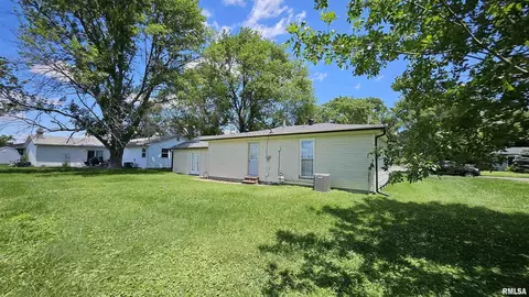 3 Comanche Dr, Mcclure, IL 62957 photo 4