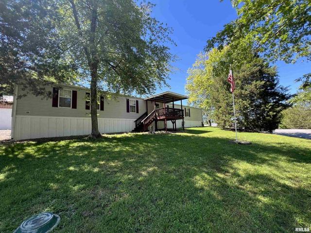 2030 S Lakeshore Dr, Goreville, IL 62939