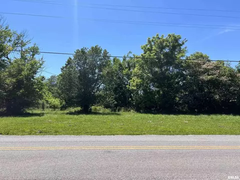 479 Warren Rd, Carbondale, IL 62901