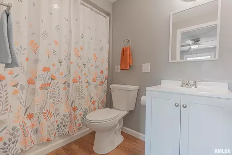 427 N High St, Centralia, IL 62801 photo 18