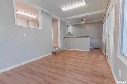 427 N High St, Centralia, IL 62801 photo 20