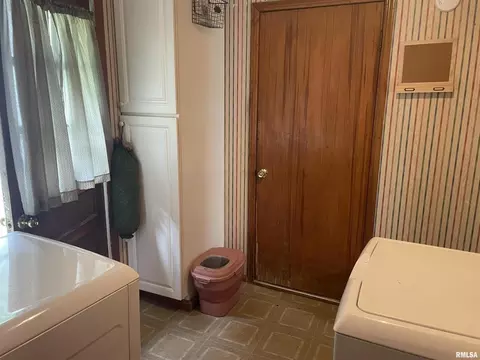 206 Springfield Ave, Anna, IL 62906 photo 28