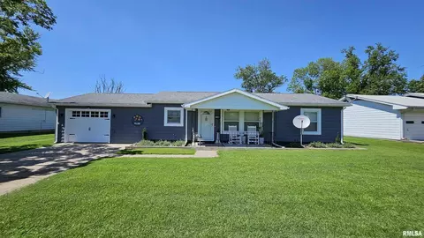108 Park Dr, Mcclure, IL 62957