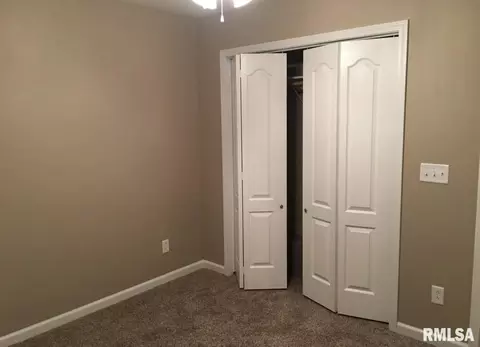 919 E Main St #4, Marion, IL 62959 photo 17
