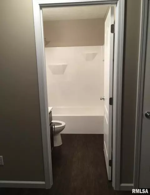 919 E Main St #4, Marion, IL 62959 photo 12