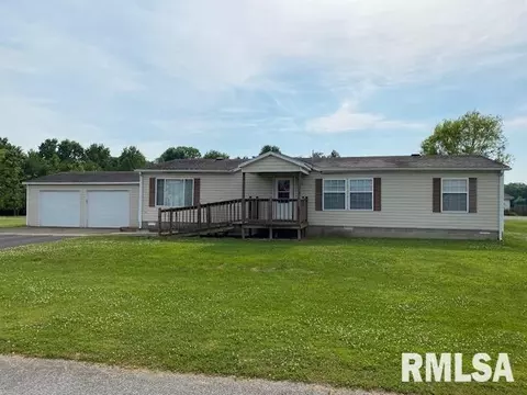 5574 Arctic Fox Dr, Carterville, IL 62918