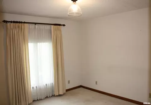 1813 Testa Dr, Marion, IL 62959 photo 13