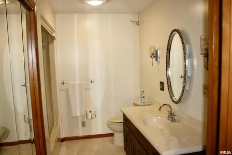1813 Testa Dr, Marion, IL 62959 photo 16