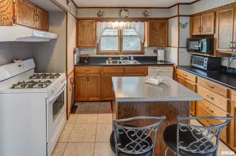 16982 E Payton Rd, Opdyke, IL 62872 photo 8