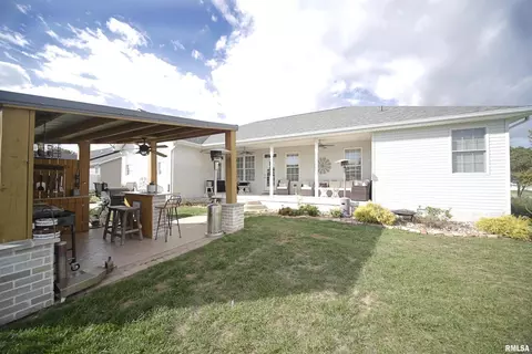 1105 Daybreak Dr, Marion, IL 62959 photo 7