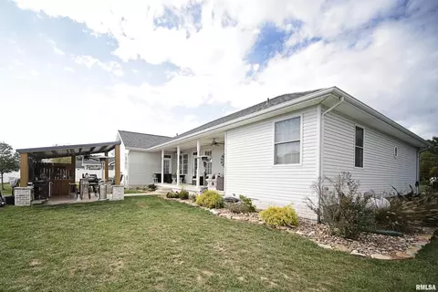 1105 Daybreak Dr, Marion, IL 62959 photo 10
