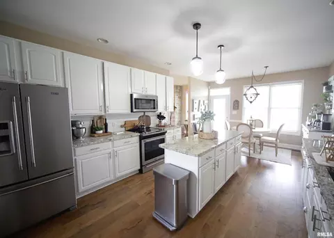 1105 Daybreak Dr, Marion, IL 62959 photo 16