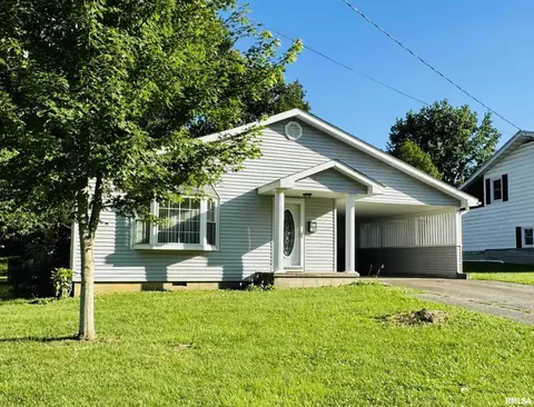 206 Plum St, Anna, IL 62906 photo 2