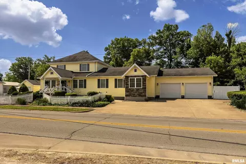 1111 E Main St, Marion, IL 62959
