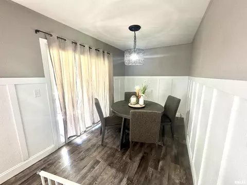 616 Nancy Dr, Centralia, IL 62801 photo 5