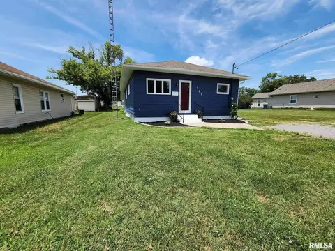 709 S Thomas St, Christopher, IL 62822 photo 27