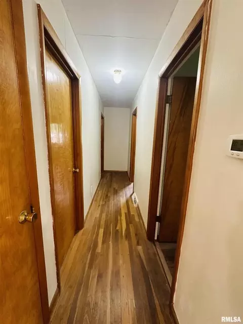 2017 State St, Eldorado, IL 62930 photo 12