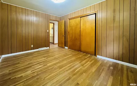 2017 State St, Eldorado, IL 62930 photo 15
