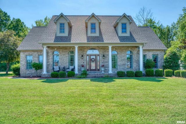 1704 S Dallas Ln, Marion, IL 62959