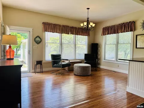 307 E Vienna St, Anna, IL 62906 photo 19