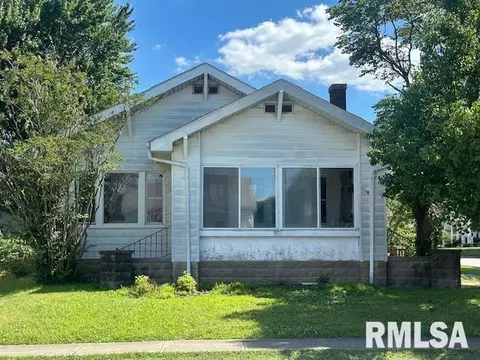 318 W Kaskaskia St, Pinckneyville, IL 62274