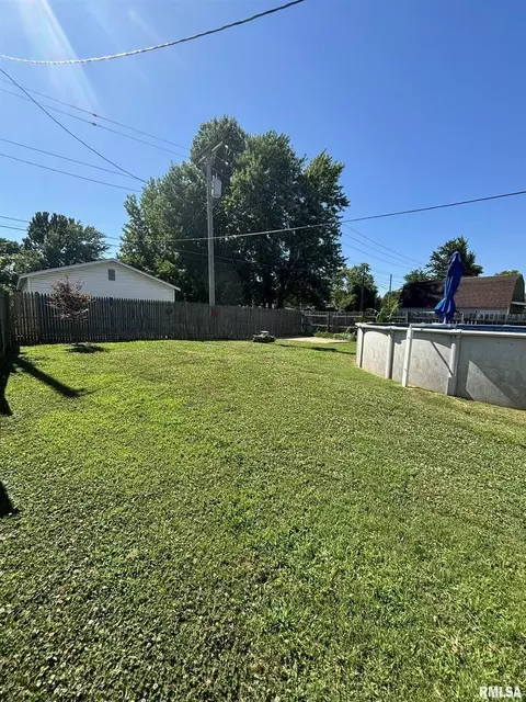 413 N 20th St, Herrin, IL 62948 photo 28