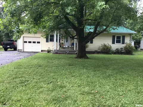1509 Triangle St, Mount Vernon, IL 62864