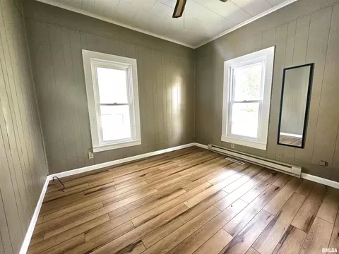 600 N Johnson St, Marion, IL 62959 photo 16