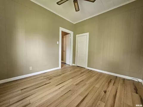 600 N Johnson St, Marion, IL 62959 photo 17