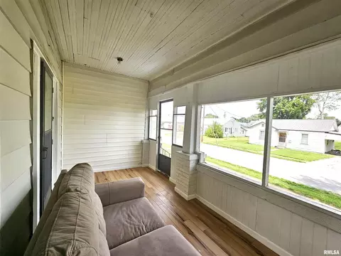 600 N Johnson St, Marion, IL 62959 photo 19