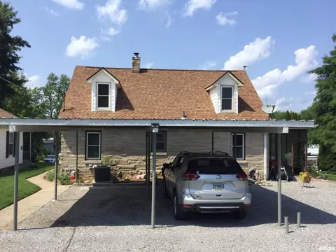 108 Oak St, Cobden, IL 62920 photo 4