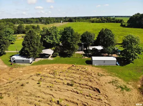 2376 County Road 940 N County Rd, Flora, IL 62839 photo 9
