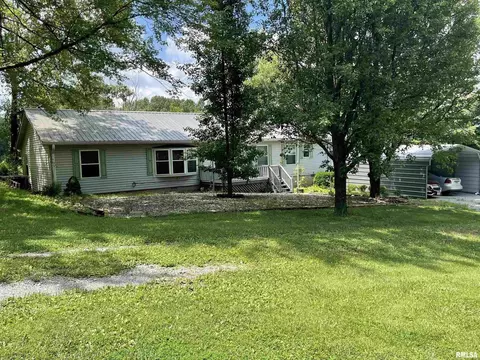 8957 Grassy Rd, Marion, IL 62959