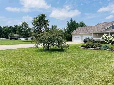 5169 Baker Rd, Salem, IL 62881 photo 5