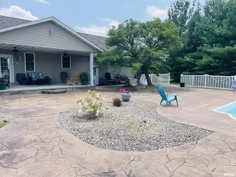 5169 Baker Rd, Salem, IL 62881 photo 10