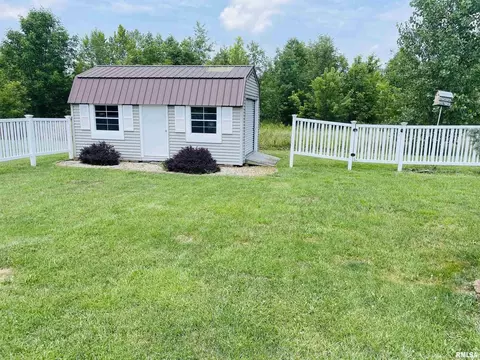 5169 Baker Rd, Salem, IL 62881 photo 11