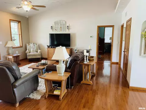 5169 Baker Rd, Salem, IL 62881 photo 30