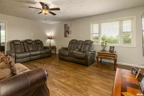 1000 Thunderhawk Rd, Ozark, IL 62972 photo 6