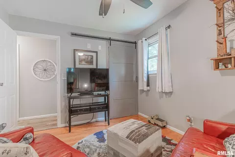 1023 E Jonas St, Centralia, IL 62801 photo 19