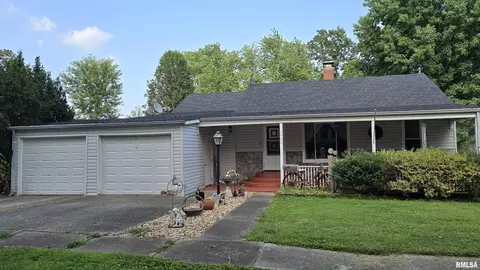 2408 Glenwood Ave, Eldorado, IL 62930