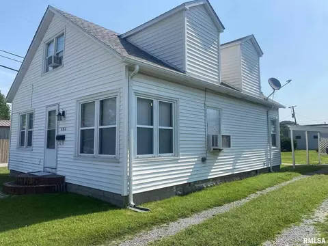 406 S Douglas St, West Frankfort, IL 62896