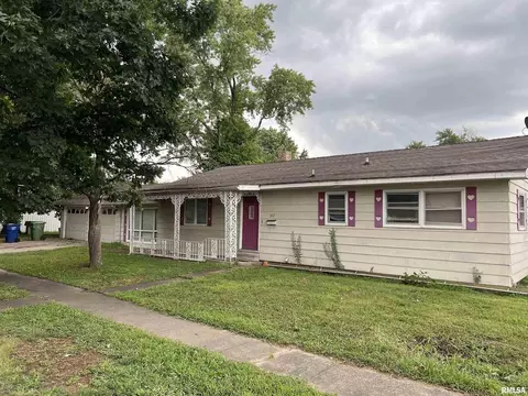302 N Jefferson St, West Frankfort, IL 62896