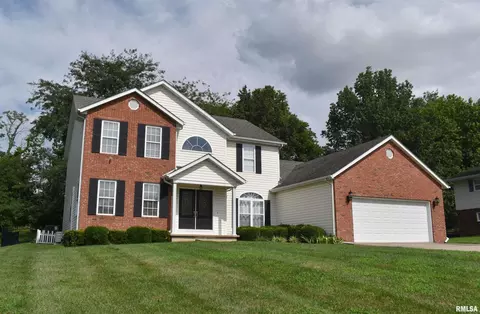 512 Wren Dr, Mount Vernon, IL 62864