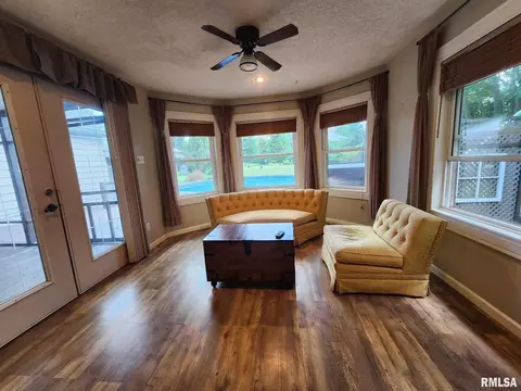 32 E Main St, Ewing, IL 62836 photo 35