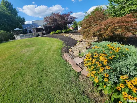 32 E Main St, Ewing, IL 62836 photo 63