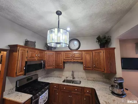 32 E Main St, Ewing, IL 62836 photo 32