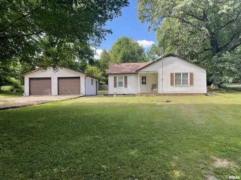 105 N Acre Ln, Jonesboro, IL 62952